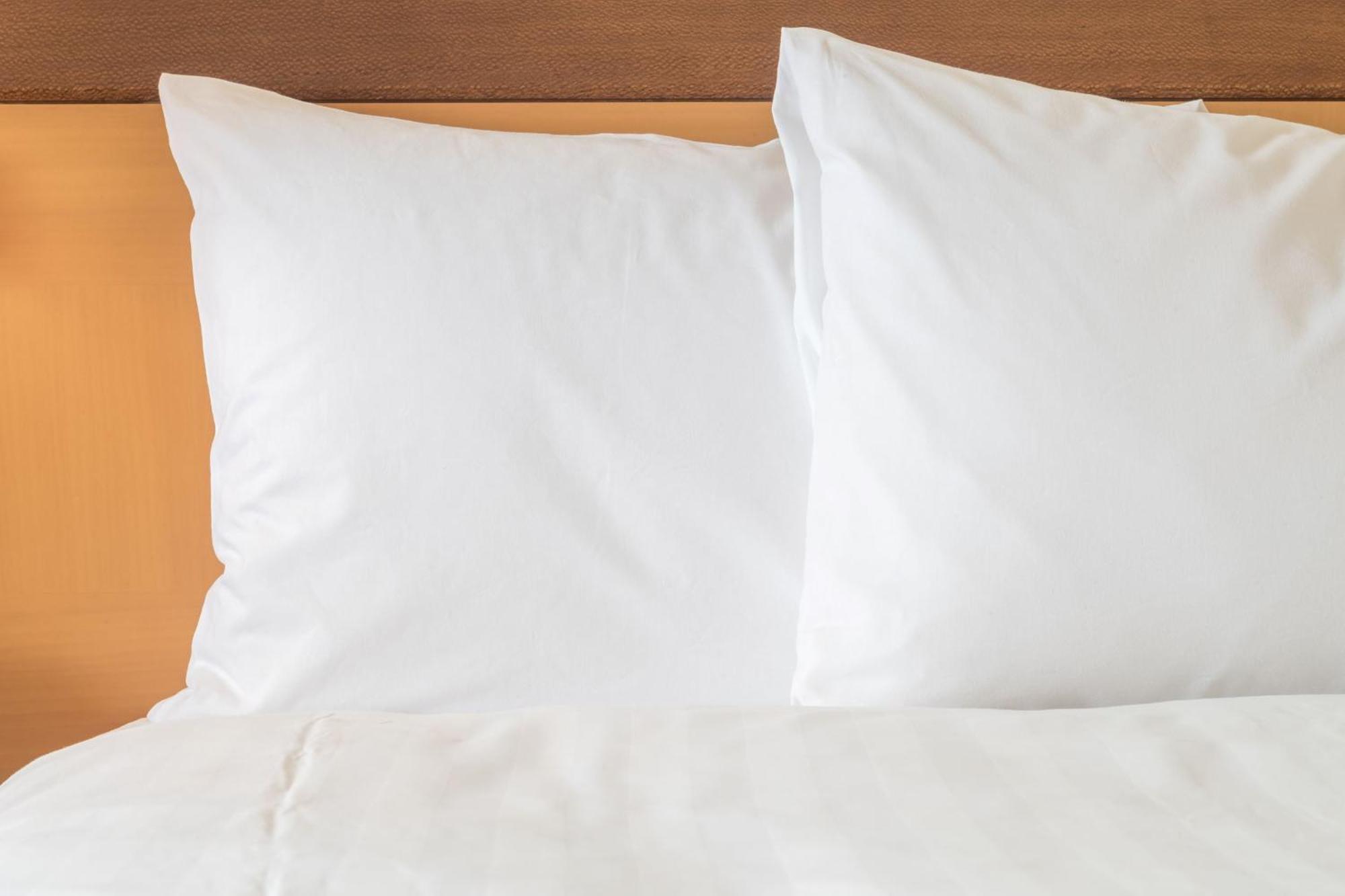 Staybridge Suites Milwaukee West-Oconomowoc By Ihg Ngoại thất bức ảnh